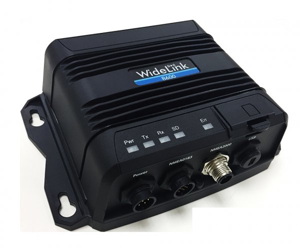 AMEC WideLink B600 AIS Transponder mit 5W SOTDMA Sender, NMEA2000 mit GPS Patchantenne